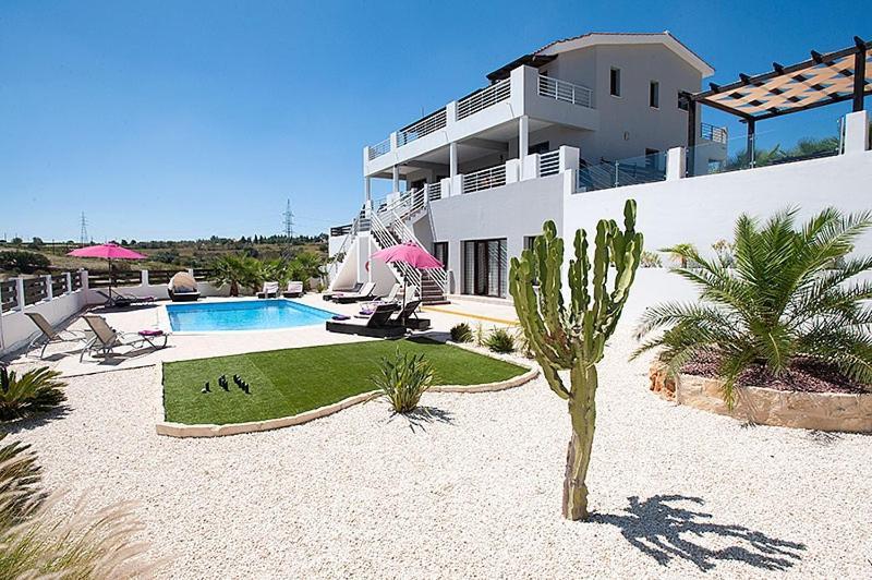 Villa Arcadia, Kallepia Pafos Exterior foto
